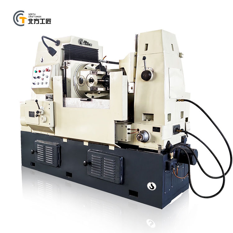 CNC gear hobbing machine
