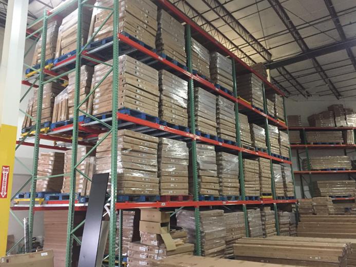 Estantería para paletas de empuje hacia atrás
