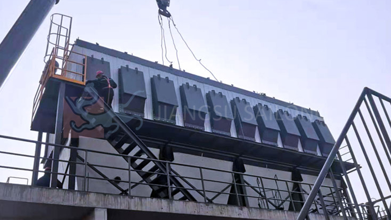 Explosion-proof dust collector