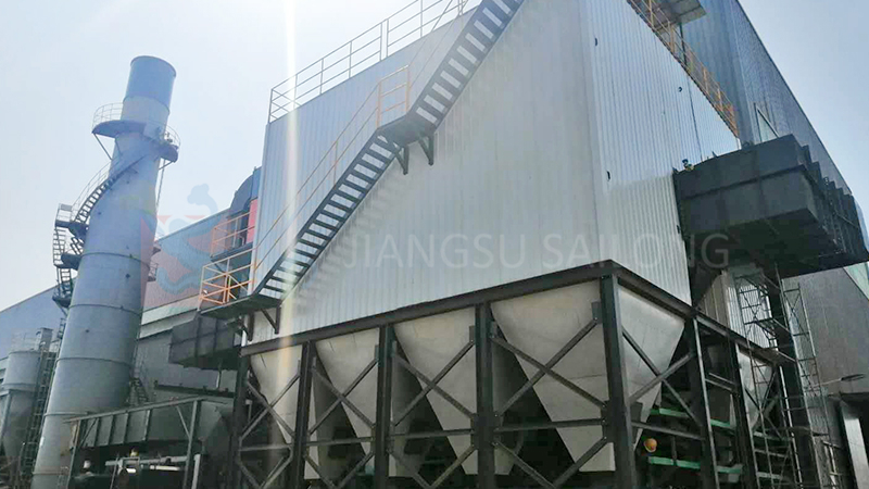 Large-scale line-spray pulse long bag dust collector