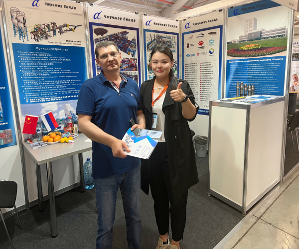Xinda bullet teeth was favoured by customers at the International Mining Technology Exhibition in Russia!
